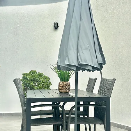 - Rosemary Apartment