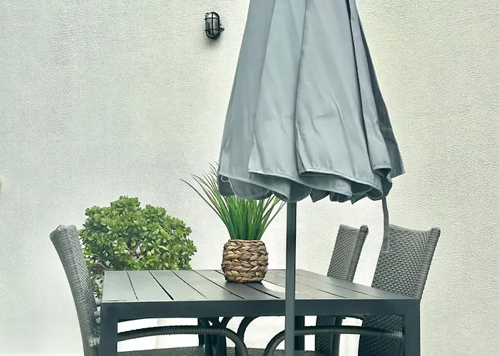 - Rosemary شقة